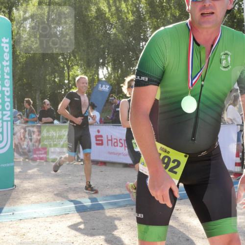 07.09.2025 - 19. Norderstedt Triathlon Zöllner http://msf.ph/oto/8794307 07.09.2025 16:46:15 Ziel 474, 1043, 1621 meine-sportfotos.de