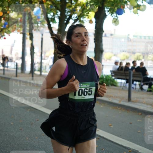 07.09.2025 - BARMER Alsterlauf Yannick Fuchs http://msf.ph/oto/8794328 07.09.2025 11:42:15 Laufen 36, 1065 meine-sportfotos.de