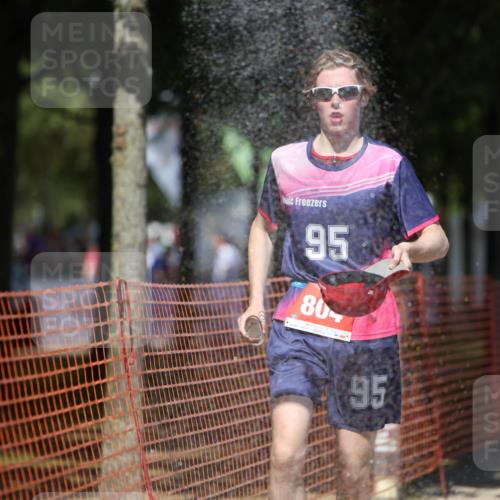 07.09.2025 - 19. Norderstedt Triathlon Michael Strokosch http://msf.ph/oto/8794331 07.09.2025 13:46:40 Laufen 359, 804 meine-sportfotos.de