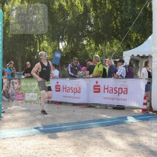 07.09.2025 - 19. Norderstedt Triathlon Zöllner http://msf.ph/oto/8794336 07.09.2025 16:46:38 Ziel 1047, 1619 meine-sportfotos.de