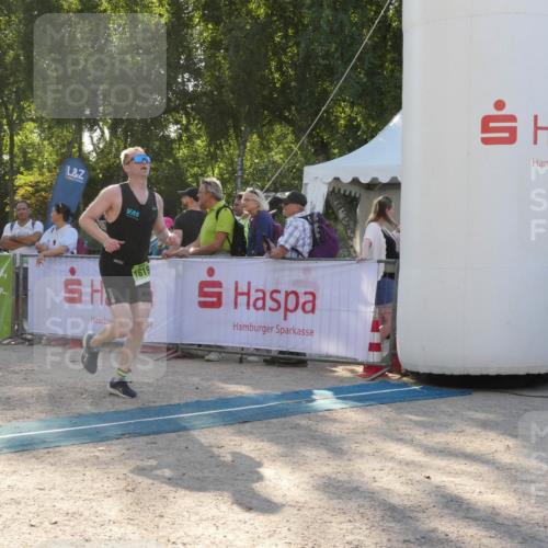 07.09.2025 - 19. Norderstedt Triathlon Zöllner http://msf.ph/oto/8794339 07.09.2025 16:46:39 Ziel 1047, 1619 meine-sportfotos.de