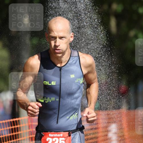 07.09.2025 - 19. Norderstedt Triathlon Michael Strokosch http://msf.ph/oto/8794346 07.09.2025 11:50:43 Laufen 225, 1185, 1335 meine-sportfotos.de