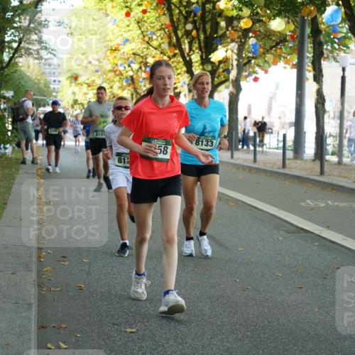 07.09.2025 - BARMER Alsterlauf Yannick Fuchs http://msf.ph/oto/8794348 07.09.2025 11:42:17 Laufen 810, 813, 58, 8133 meine-sportfotos.de