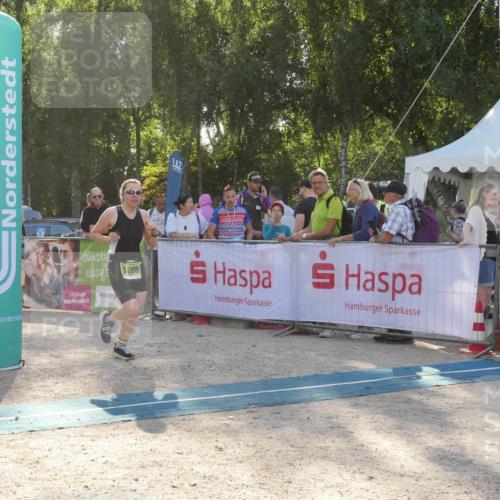 07.09.2025 - 19. Norderstedt Triathlon Zöllner http://msf.ph/oto/8794350 07.09.2025 16:46:47 Ziel 1088 meine-sportfotos.de