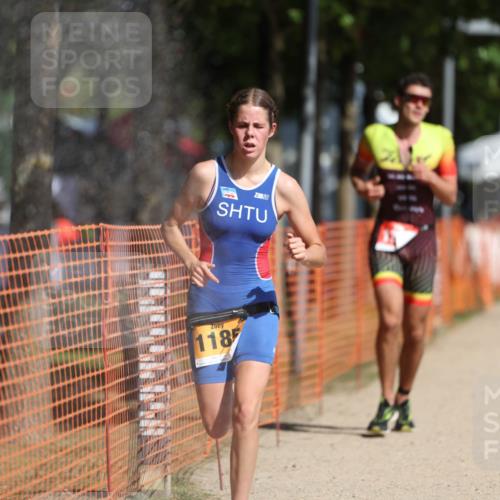 07.09.2025 - 19. Norderstedt Triathlon Michael Strokosch http://msf.ph/oto/8794355 07.09.2025 11:50:44 Laufen 225, 1185, 1335 meine-sportfotos.de