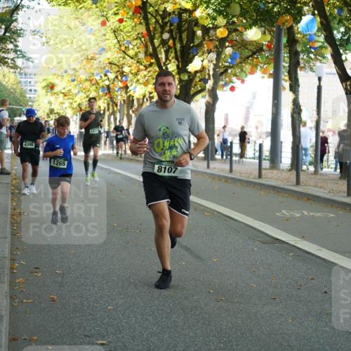 07.09.2025 - BARMER Alsterlauf Yannick Fuchs http://msf.ph/oto/8794403 07.09.2025 11:42:20 Laufen 10, 8396, 1265, 8107 meine-sportfotos.de