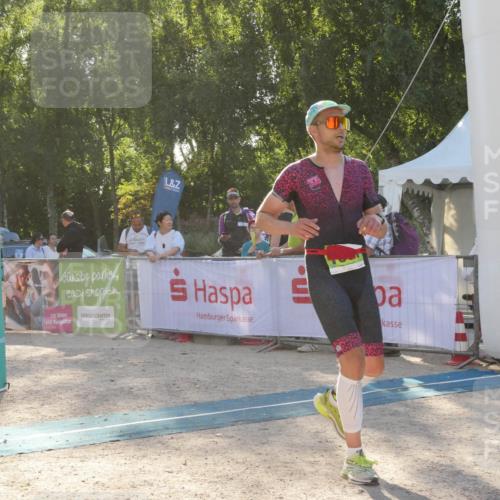 07.09.2025 - 19. Norderstedt Triathlon Zöllner http://msf.ph/oto/8794411 07.09.2025 16:47:18 Ziel 1069, 1541, 1581, 1611 meine-sportfotos.de