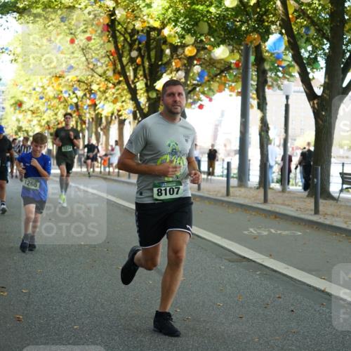 07.09.2025 - BARMER Alsterlauf Yannick Fuchs http://msf.ph/oto/8794412 07.09.2025 11:42:20 Laufen 6396, 1265, 1234, 8107 meine-sportfotos.de