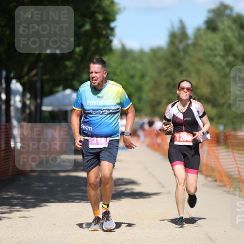 07.09.2025 - 19. Norderstedt Triathlon Michael Strokosch http://msf.ph/oto/8794415 07.09.2025 13:47:47 Laufen 311, 777, 1298 meine-sportfotos.de
