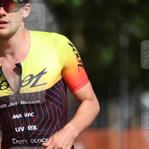 07.09.2025 - 19. Norderstedt Triathlon Michael Strokosch http://msf.ph/oto/8794423 07.09.2025 11:50:48 Laufen 1185, 1335 meine-sportfotos.de