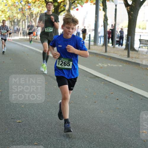 07.09.2025 - BARMER Alsterlauf Yannick Fuchs http://msf.ph/oto/8794430 07.09.2025 11:42:22 Laufen 8396, 1234, 1265 meine-sportfotos.de
