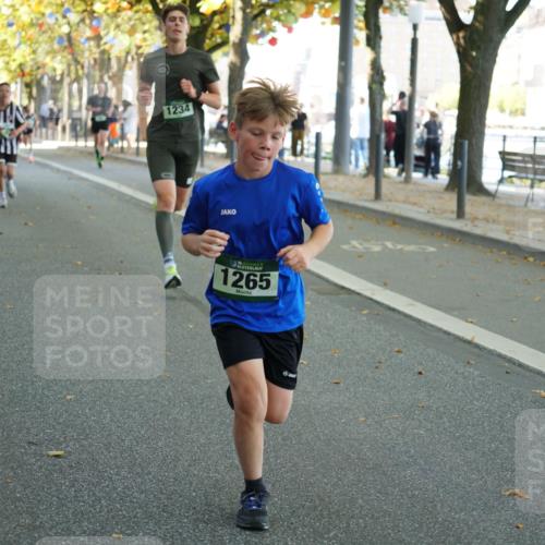 07.09.2025 - BARMER Alsterlauf Yannick Fuchs http://msf.ph/oto/8794433 07.09.2025 11:42:23 Laufen 8396, 1234, 1265 meine-sportfotos.de