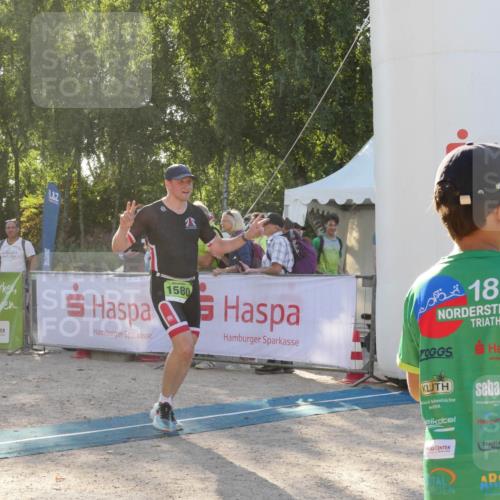 07.09.2025 - 19. Norderstedt Triathlon Zöllner http://msf.ph/oto/8794434 07.09.2025 16:47:31 Ziel 1580 meine-sportfotos.de
