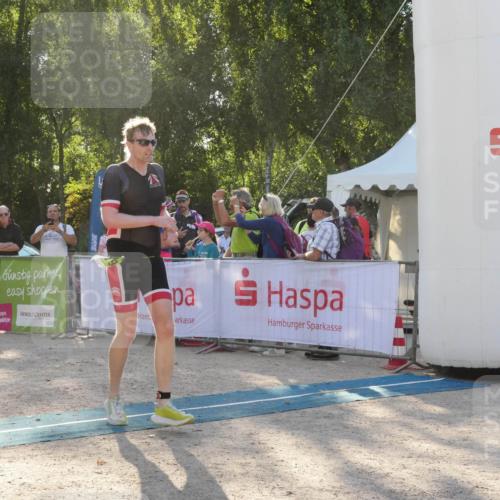 07.09.2025 - 19. Norderstedt Triathlon Zöllner http://msf.ph/oto/8794447 07.09.2025 16:47:53 Ziel 1579 meine-sportfotos.de