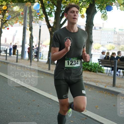 07.09.2025 - BARMER Alsterlauf Yannick Fuchs http://msf.ph/oto/8794454 07.09.2025 11:42:24 Laufen 1234, 21 meine-sportfotos.de