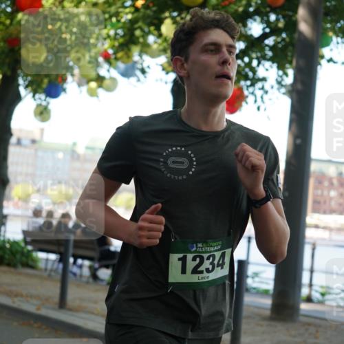 07.09.2025 - BARMER Alsterlauf Yannick Fuchs http://msf.ph/oto/8794473 07.09.2025 11:42:25 Laufen 0, 36, 1234 meine-sportfotos.de