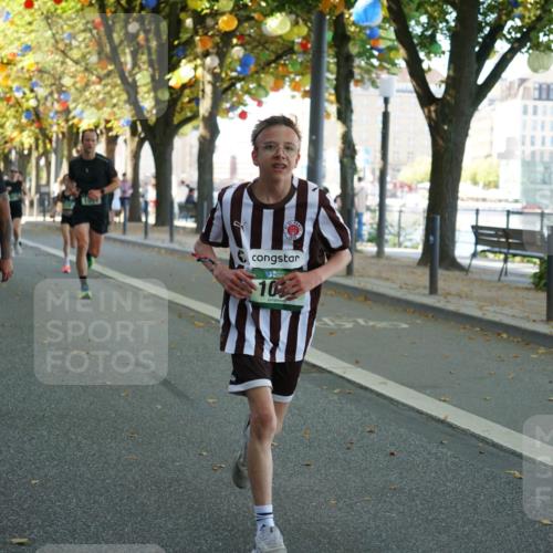 07.09.2025 - BARMER Alsterlauf Yannick Fuchs http://msf.ph/oto/8794493 07.09.2025 11:42:27 Laufen 8396, 10 meine-sportfotos.de