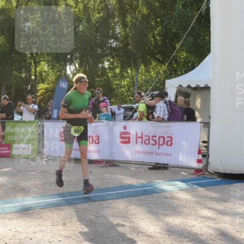 07.09.2025 - 19. Norderstedt Triathlon Zöllner http://msf.ph/oto/8794522 07.09.2025 16:48:58 Ziel 467, 1093, 1575 meine-sportfotos.de