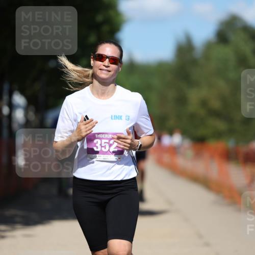 07.09.2025 - 19. Norderstedt Triathlon Michael Strokosch http://msf.ph/oto/8794526 07.09.2025 13:48:06 Laufen 153, 316, 334, 352, 1292 meine-sportfotos.de