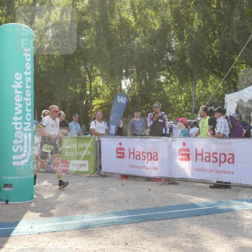 07.09.2025 - 19. Norderstedt Triathlon Zöllner http://msf.ph/oto/8794555 07.09.2025 16:49:09 Ziel 399, 1103, 1497, 1589 meine-sportfotos.de