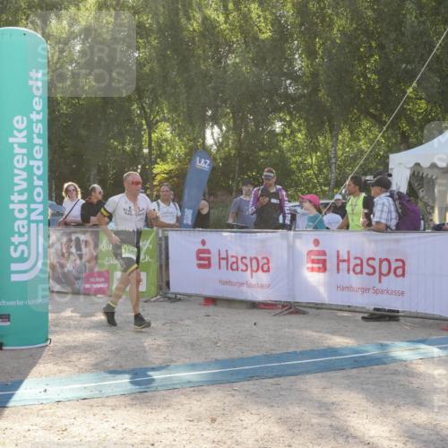 07.09.2025 - 19. Norderstedt Triathlon Zöllner http://msf.ph/oto/8794556 07.09.2025 16:49:09 Ziel 399, 1103, 1497, 1589 meine-sportfotos.de