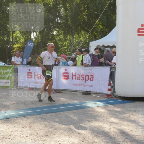 07.09.2025 - 19. Norderstedt Triathlon Zöllner http://msf.ph/oto/8794559 07.09.2025 16:49:10 Ziel 399, 1103, 1497, 1589 meine-sportfotos.de