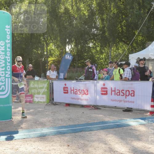 07.09.2025 - 19. Norderstedt Triathlon Zöllner http://msf.ph/oto/8794564 07.09.2025 16:49:12 Ziel 399, 1103, 1497, 1589 meine-sportfotos.de