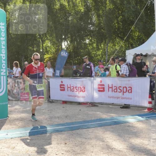 07.09.2025 - 19. Norderstedt Triathlon Zöllner http://msf.ph/oto/8794567 07.09.2025 16:49:12 Ziel 399, 1103, 1497, 1589 meine-sportfotos.de