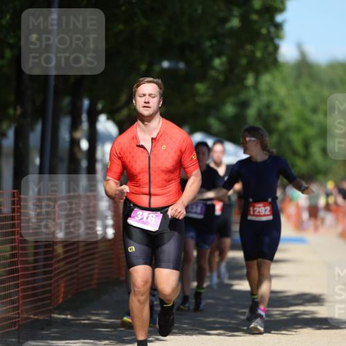 07.09.2025 - 19. Norderstedt Triathlon Michael Strokosch http://msf.ph/oto/8794579 07.09.2025 13:48:09 Laufen 153, 316, 334, 352, 1292, 1344 meine-sportfotos.de