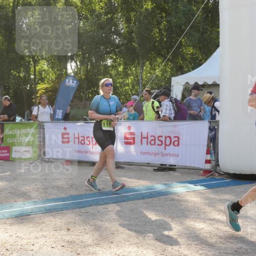07.09.2025 - 19. Norderstedt Triathlon Zöllner http://msf.ph/oto/8794581 07.09.2025 16:49:14 Ziel 1103, 1497, 1589 meine-sportfotos.de