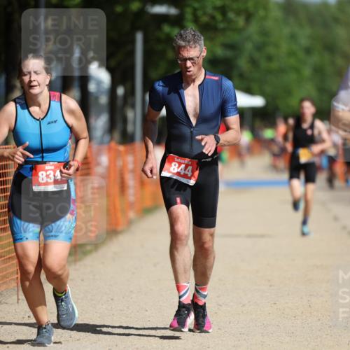 07.09.2025 - 19. Norderstedt Triathlon Michael Strokosch http://msf.ph/oto/8794695 07.09.2025 11:51:40 Laufen 199, 834, 844, 1152, 1181, 1194 meine-sportfotos.de