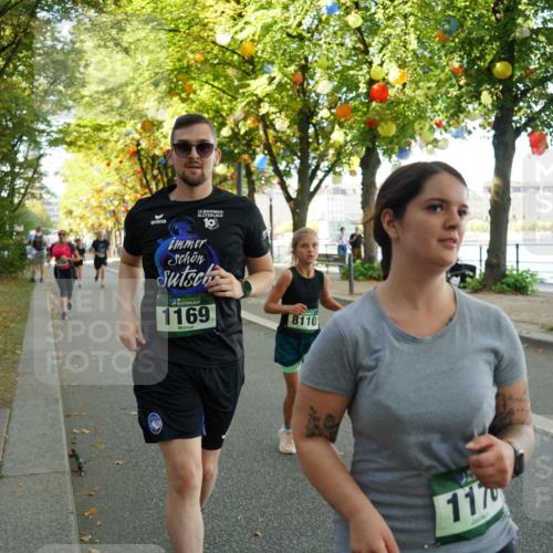 07.09.2025 - BARMER Alsterlauf Yannick Fuchs http://msf.ph/oto/8794698 07.09.2025 11:42:46 Laufen 10, 1169, 8110, 117 meine-sportfotos.de