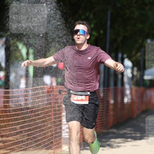 07.09.2025 - 19. Norderstedt Triathlon Michael Strokosch http://msf.ph/oto/8794719 07.09.2025 13:48:27 Laufen 264 meine-sportfotos.de