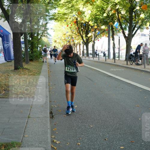 07.09.2025 - BARMER Alsterlauf Yannick Fuchs http://msf.ph/oto/8794791 07.09.2025 11:43:03 Laufen 1219 meine-sportfotos.de
