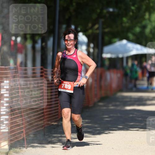 07.09.2025 - 19. Norderstedt Triathlon Michael Strokosch http://msf.ph/oto/8794814 07.09.2025 13:48:52 Laufen 789 meine-sportfotos.de