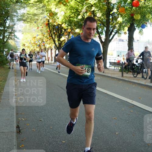 07.09.2025 - BARMER Alsterlauf Yannick Fuchs http://msf.ph/oto/8794826 07.09.2025 11:43:10 Laufen 107, 48 meine-sportfotos.de