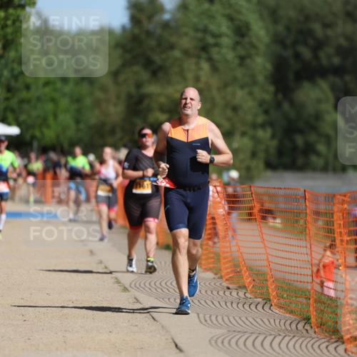 07.09.2025 - 19. Norderstedt Triathlon Michael Strokosch http://msf.ph/oto/8794840 07.09.2025 11:52:04 Laufen 833 meine-sportfotos.de