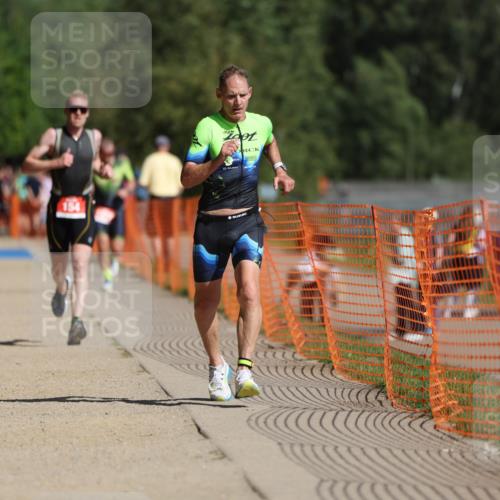07.09.2025 - 19. Norderstedt Triathlon Michael Strokosch http://msf.ph/oto/8794967 07.09.2025 11:52:22 Laufen 154, 771, 1188 meine-sportfotos.de