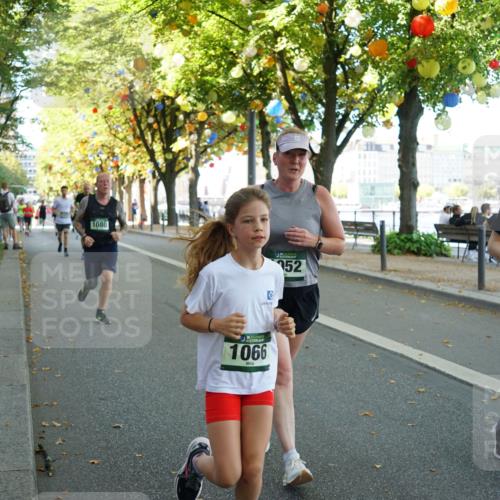 07.09.2025 - BARMER Alsterlauf Yannick Fuchs http://msf.ph/oto/8795034 07.09.2025 11:43:26 Laufen 1080, 1066, 52, 8150 meine-sportfotos.de