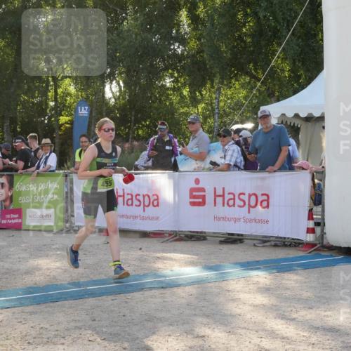 07.09.2025 - 19. Norderstedt Triathlon Zöllner http://msf.ph/oto/8795065 07.09.2025 16:57:09 Ziel 455 meine-sportfotos.de