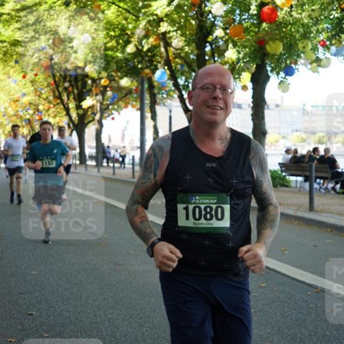 07.09.2025 - BARMER Alsterlauf Yannick Fuchs http://msf.ph/oto/8795085 07.09.2025 11:43:28 Laufen 1192, 36, 1080 meine-sportfotos.de