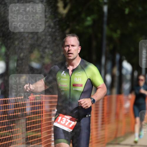07.09.2025 - 19. Norderstedt Triathlon Michael Strokosch http://msf.ph/oto/8795091 07.09.2025 11:52:33 Laufen 1167, 1227, 1377 meine-sportfotos.de