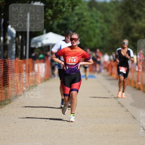 07.09.2025 - 19. Norderstedt Triathlon Michael Strokosch http://msf.ph/oto/8795092 07.09.2025 12:16:15 Laufen 186, 714, 1282 meine-sportfotos.de