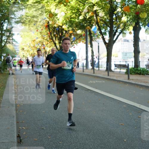 07.09.2025 - BARMER Alsterlauf Yannick Fuchs http://msf.ph/oto/8795093 07.09.2025 11:43:29 Laufen 92 meine-sportfotos.de
