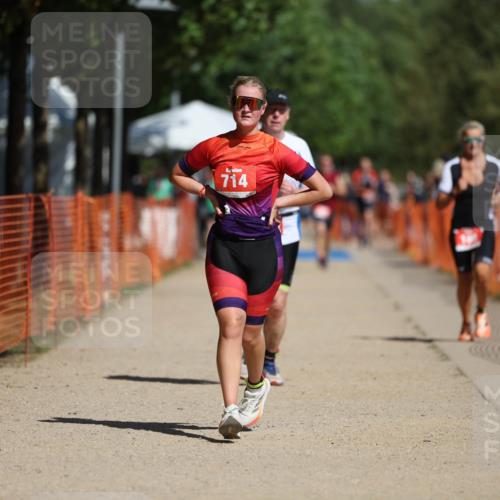 07.09.2025 - 19. Norderstedt Triathlon Michael Strokosch http://msf.ph/oto/8795108 07.09.2025 12:16:16 Laufen 186, 714, 1282 meine-sportfotos.de