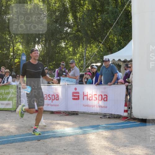 07.09.2025 - 19. Norderstedt Triathlon Zöllner http://msf.ph/oto/8795114 07.09.2025 16:57:54 Ziel 1415 meine-sportfotos.de