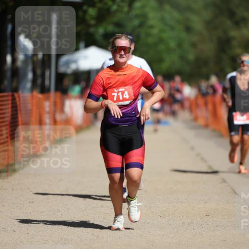 07.09.2025 - 19. Norderstedt Triathlon Michael Strokosch http://msf.ph/oto/8795121 07.09.2025 12:16:17 Laufen 186, 714, 1282 meine-sportfotos.de