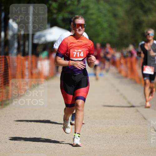 07.09.2025 - 19. Norderstedt Triathlon Michael Strokosch http://msf.ph/oto/8795124 07.09.2025 12:16:17 Laufen 186, 714, 1282 meine-sportfotos.de