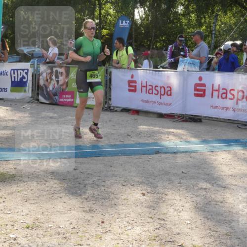 07.09.2025 - 19. Norderstedt Triathlon Zöllner http://msf.ph/oto/8795145 07.09.2025 16:58:22 Ziel 465 meine-sportfotos.de