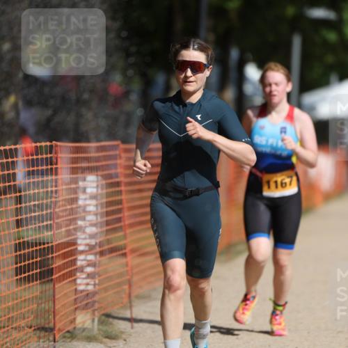 07.09.2025 - 19. Norderstedt Triathlon Michael Strokosch http://msf.ph/oto/8795147 07.09.2025 11:52:36 Laufen 1167, 1227, 1377 meine-sportfotos.de